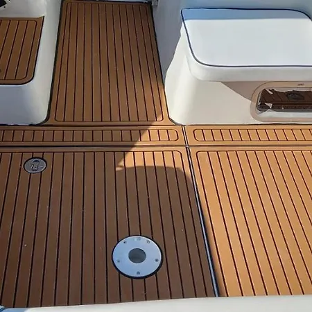 Botel Virginia Syrakus